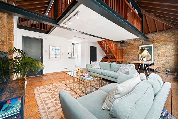 1 Bedroom Flat To Rent In Dufferin Street, London, EC1Y