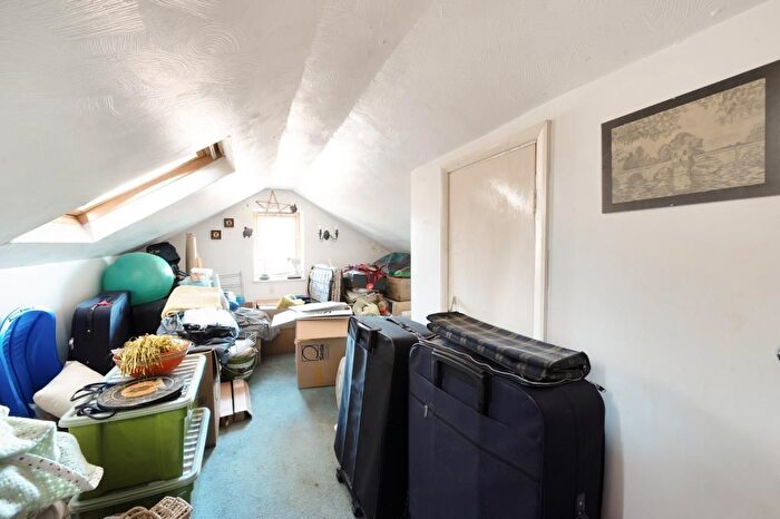 3 Bedroom End Terrace House For Sale In Chesham, Buckinghamshire, HP5