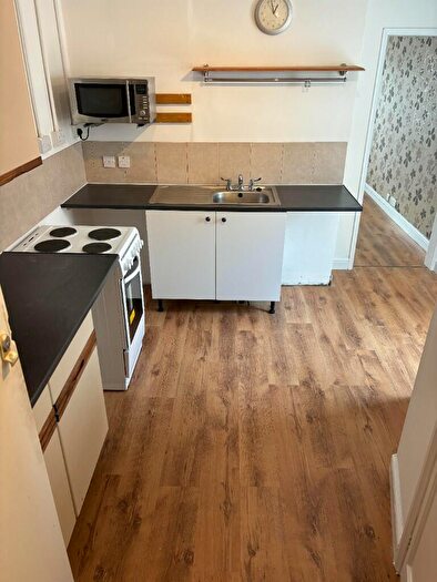 Apartment To Rent In Carlton Road, Southampton, Hampshire, SO15