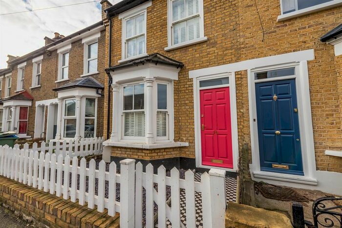 3 Bedroom Property To Rent In Eden Road, London, E17