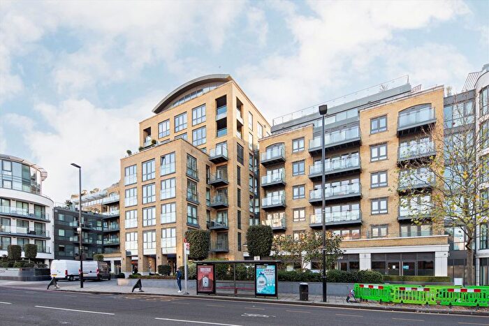 2 Bedroom Flat To Rent In Kew Bridge Road, Kew, TW8
