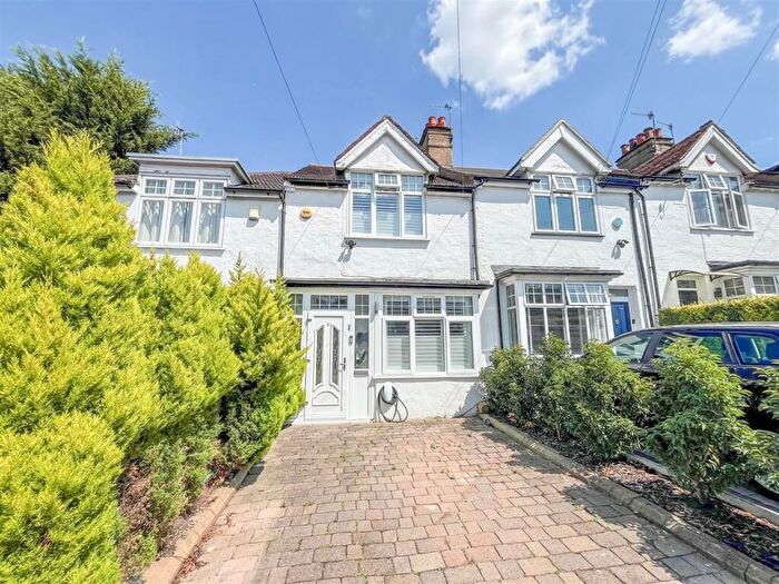 2 Bedroom Terraced House For Sale In Titian Avenue, Bushey Heath, WD23