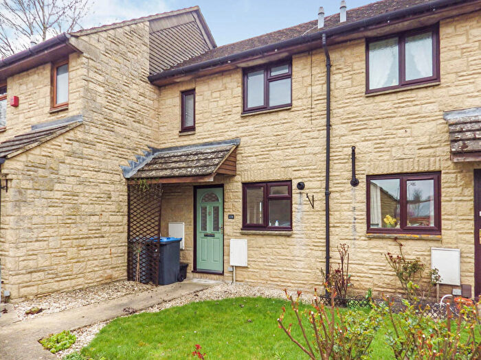 1 Bedroom Terraced House To Rent In Farmers Close, Witney, Oxfordshire, OX28