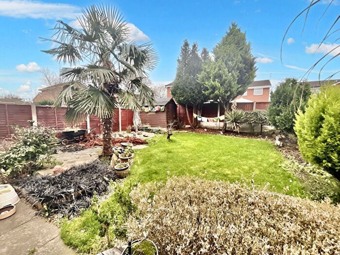 3 Bedroom Detached House For Sale In Charlcote Crescent, Wistaston, Crewe, CW2