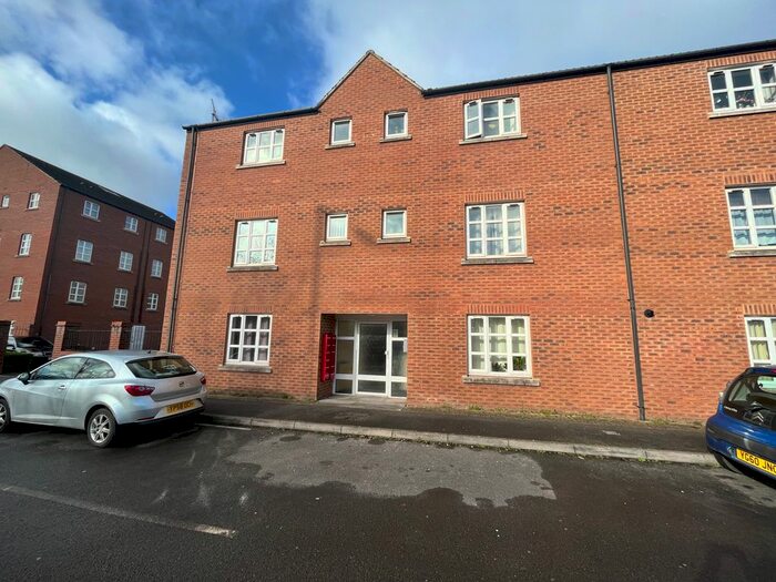 1 Bedroom Flat To Rent In Massingham Park, Taunton, TA2