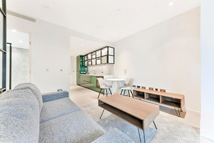 Studio To Rent In Bagshaw Building, Wardian, Canary Wharf, London, E14