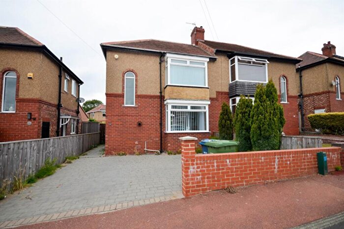 2 Bedroom Semi-Detached House To Rent In Beechwood Avenue, Low Fell, NE9