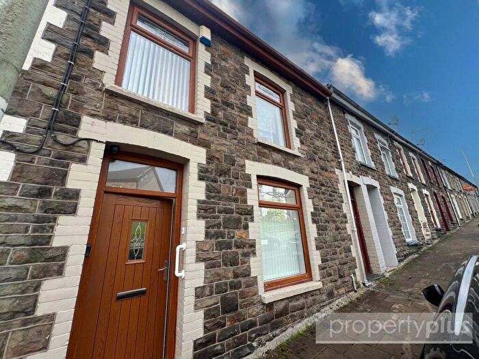 3 Bedroom Terraced House For Sale In Thomas Street, Tonypandy, Rhondda Cynon Taff, CF40