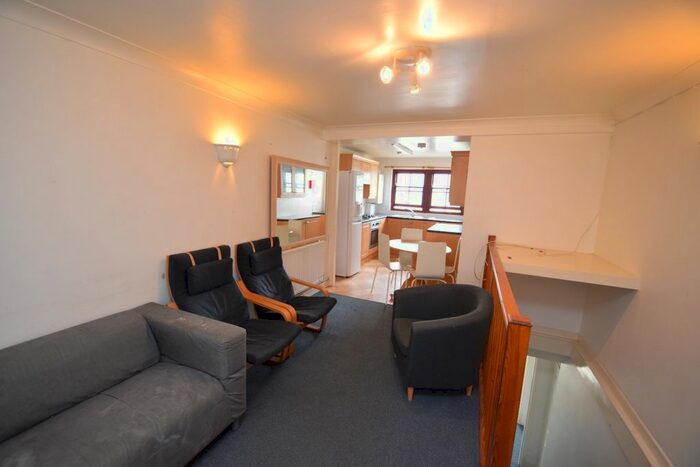 3 Bedroom Terraced House To Rent In New Windsor Terrace, Falmouth, TR11