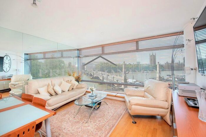 2 Bedroom Flat To Rent In Parliament View Apartments, Albert Embankment, London, SE1