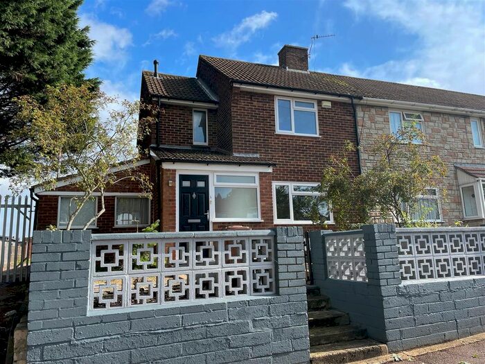 2 Bedroom End Of Terrace House To Rent In Burma Way, Chatham, ME5