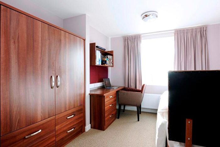 1 Bedroom House To Rent In Lyttleton House, Bridge Road, Birmingham, B8