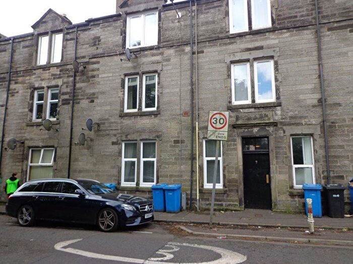 2 Bedroom Flat To Rent In William Street, Dunfermline, KY12