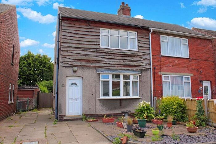 3 Bedroom Semi-Detached House For Sale In Chapel Road, Broughton, DN20