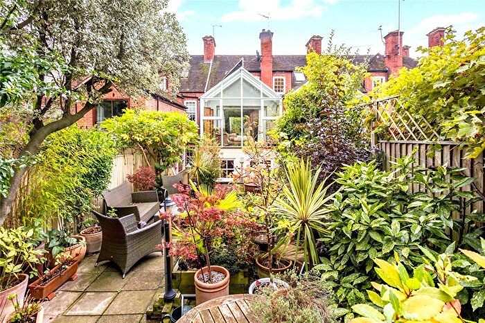 4 Bedroom Terraced House To Rent In Park Street, Windsor, Berkshire, SL4