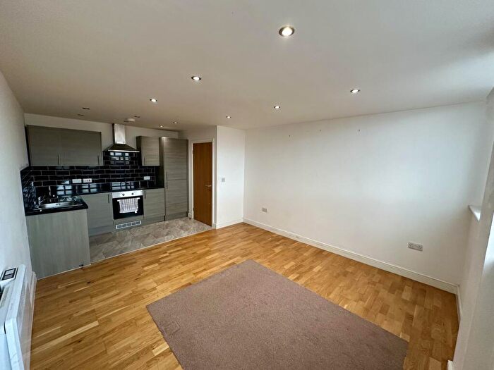 1 Bedroom Flat To Rent In York Road, Leeds, LS9