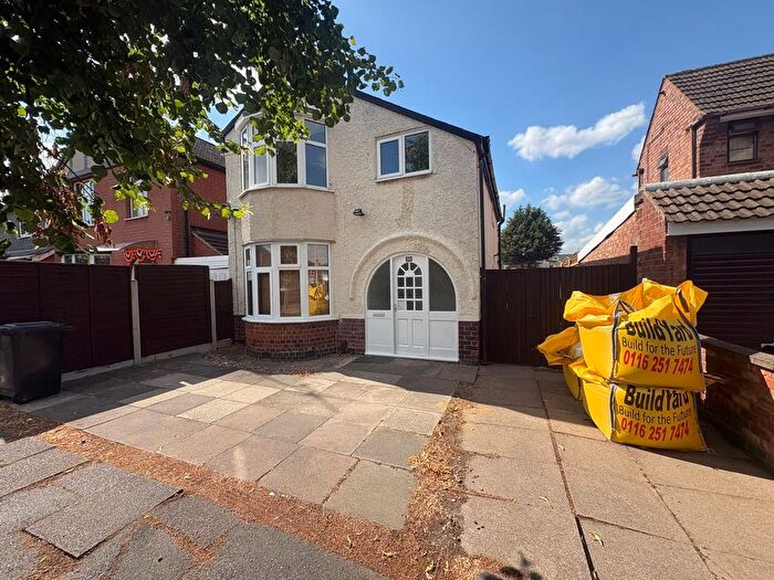 3 Bedroom Detached House To Rent In Edgehill Road, Leicester, LE4