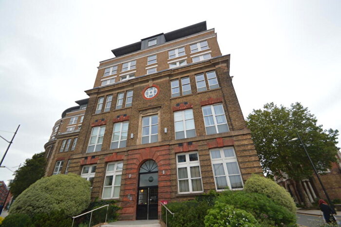 1 Bedroom Apartment To Rent In Cadogan Road, London, SE18