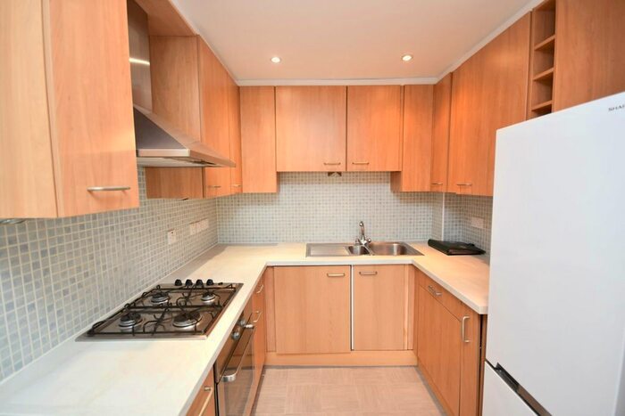 2 Bedroom Flat To Rent In Woodgrove Drive, Inverness, Inverness-Shire, IV2