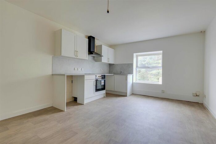 1 Bedroom Flat To Rent In Bury Road, Rawtenstall, Rossendale, BB4