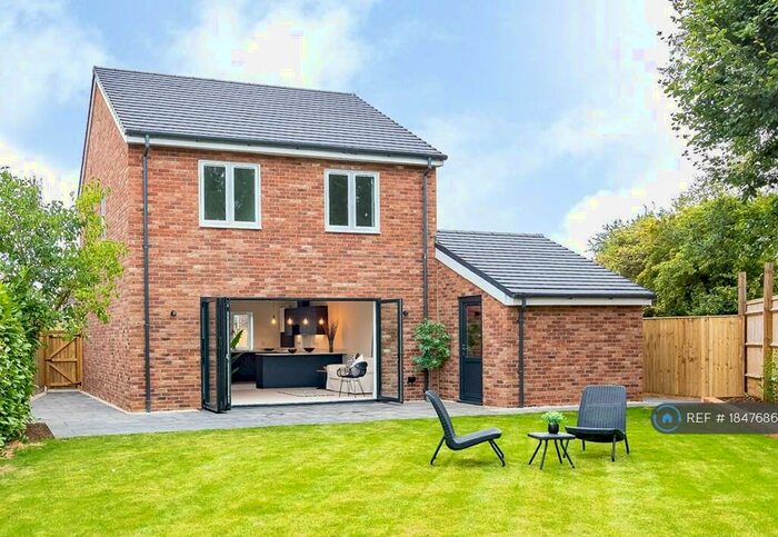 3 Bedroom Detached House To Rent In Bridens Way, Haddenham, Aylesbury, HP17