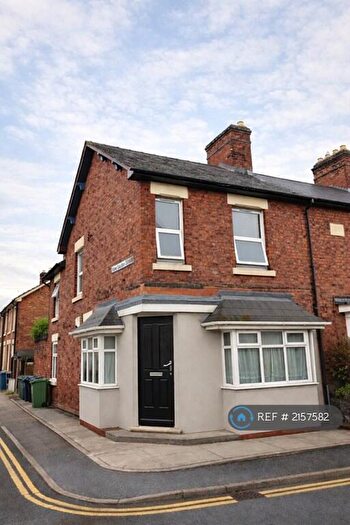 3 Bedroom Semi-Detached House To Rent In Wolverhampton Road, Stafford, ST17
