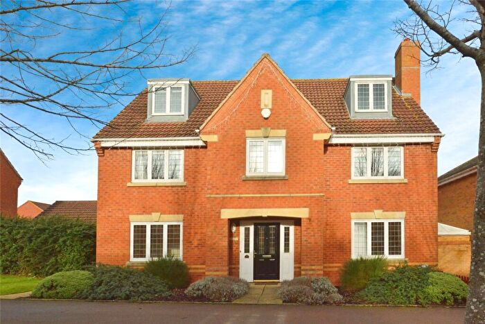 6 Bedroom Detached House For Sale In Wickstead Avenue, Milton Keynes, Buckinghamshire, MK8