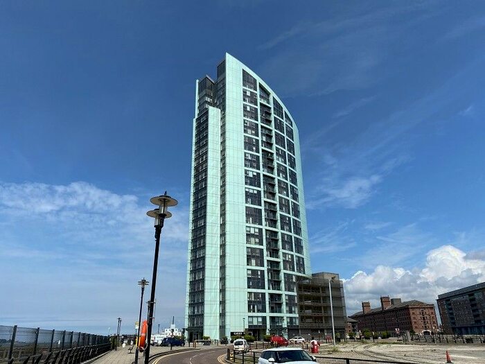 2 Bedroom Flat To Rent In Alexandra Tower, Princes Parade, Liverpool, Merseyside., L3