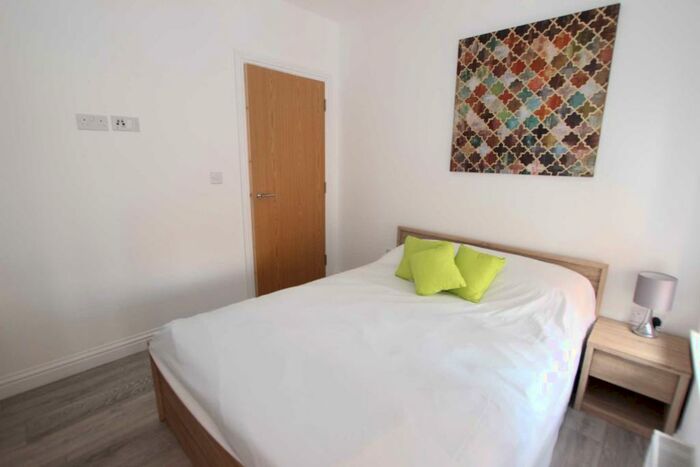 1 Bedroom Apartment To Rent In Southampton Street, Reading, RG1