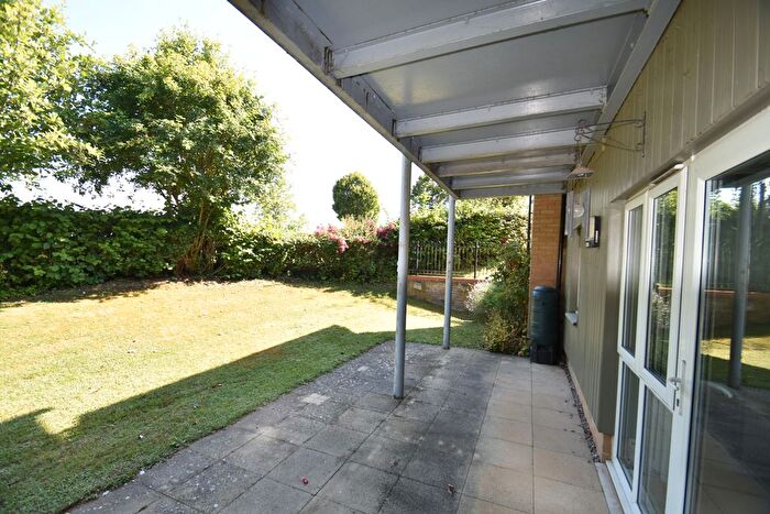 2 Bedroom Flat For Sale In Patrons Way West, Denham Garden Village, Buckinghamshire, UB9