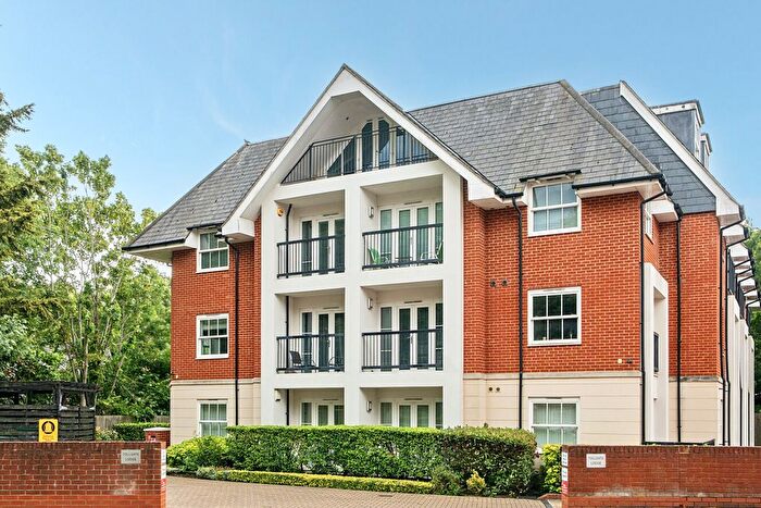 2 Bedroom Flat For Sale In Chislehurst Road, Chislehurst, BR7