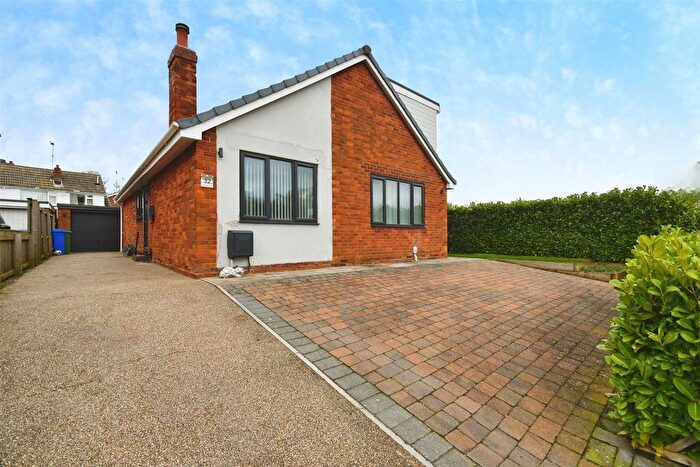 5 Bedroom Detached Bungalow For Sale In Canada Drive, Cherry Burton, HU17