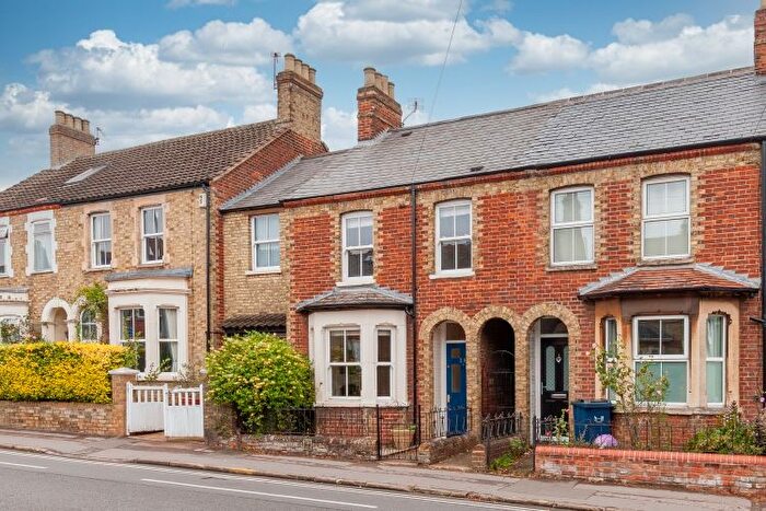 3 Bedroom Terraced House To Rent In Windmill Road, Headington, OX3