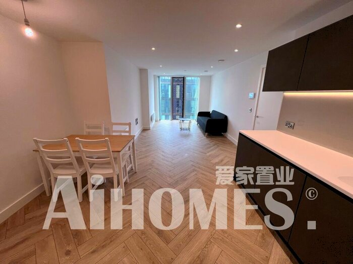 2 Bedroom Apartment To Rent In Elizabeth Tower, Chester Road, Manchester, M15