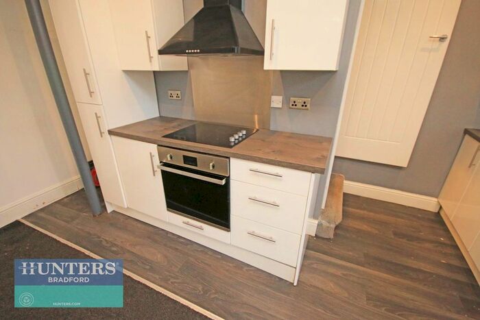 1 Bedroom Terraced House To Rent In Hill Street, Bradford, West Yorkshire, BD6