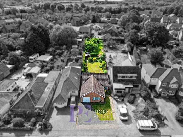 2 Bedroom Detached Bungalow For Sale In Coventry Road, Burbage, LE10