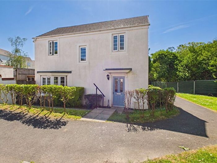 3 Bedroom Detached House For Sale In Round Ring Gardens, Penryn - Detached Family Home, TR10
