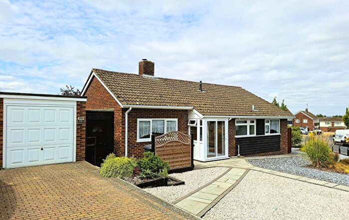 3 Bedroom Bungalow For Sale In Poplar Drive, Royston, Hertfordshire, SG8