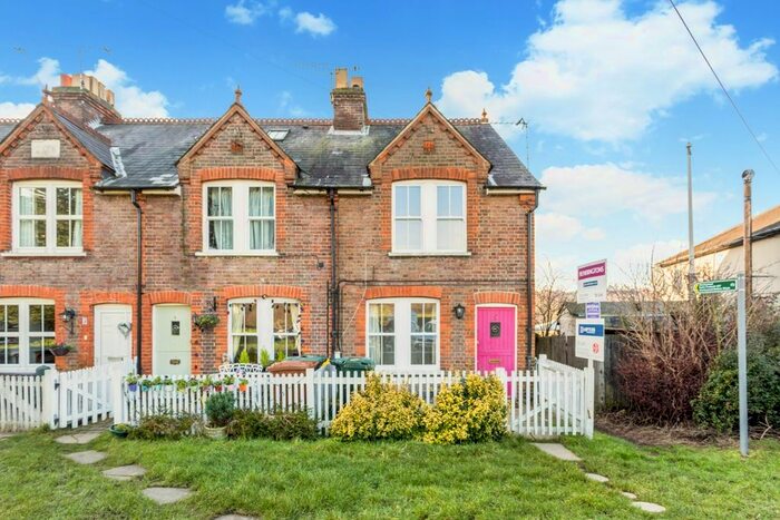 2 Bedroom End Of Terrace House To Rent In Chorleywood Bottom, Chorleywood, Rickmansworth, WD3