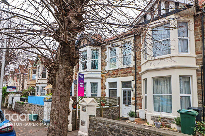 5 Bedroom Terraced House For Sale In Moorland Road, Weston-Super-Mare, BS23