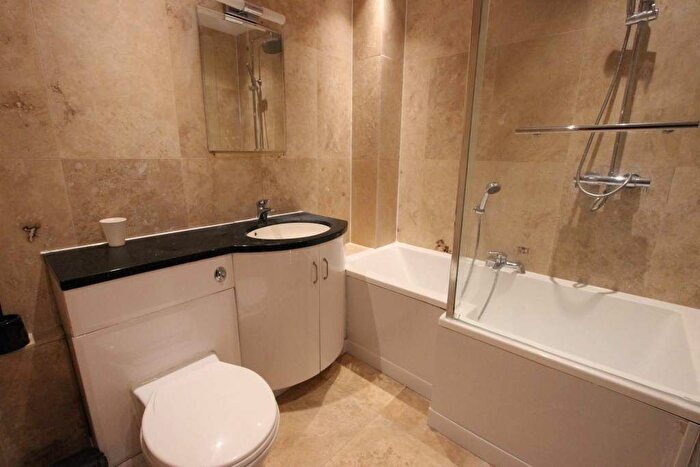 2 Bedroom Flat To Rent In Westfield Lane, Harrow, HA3