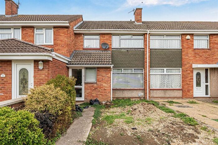 3 Bedroom Terraced House For Sale In Rowacres, Whitchurch, Bristol, BS14
