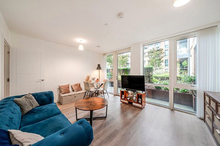 1 Bedroom Flat For Sale In Glenthorne Road, London, W6