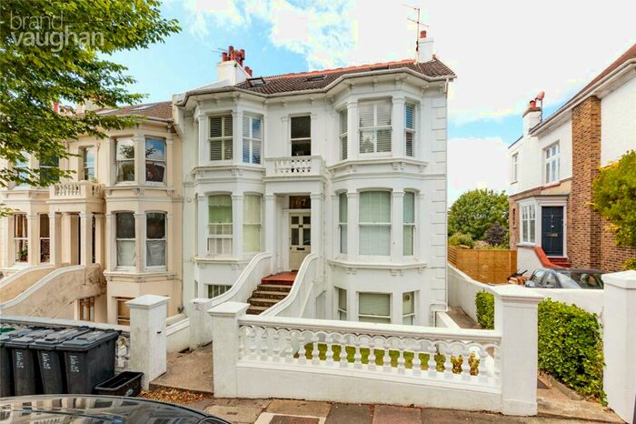 2 Bedroom Flat To Rent In Beaconsfield Villas, Brighton, East Sussex, BN1