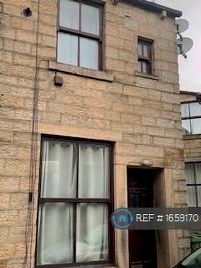 1 Bedroom Semi-Detached House To Rent In Lord Street, Bacup, OL13