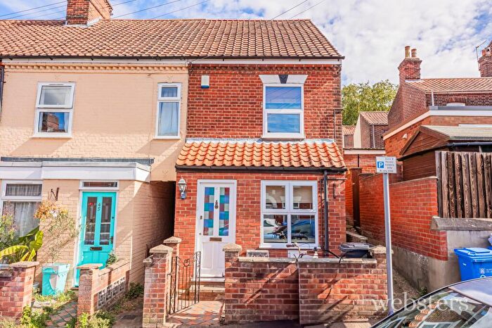 2 Bedroom End Of Terrace House For Sale In Florence Road, Norwich, NR1