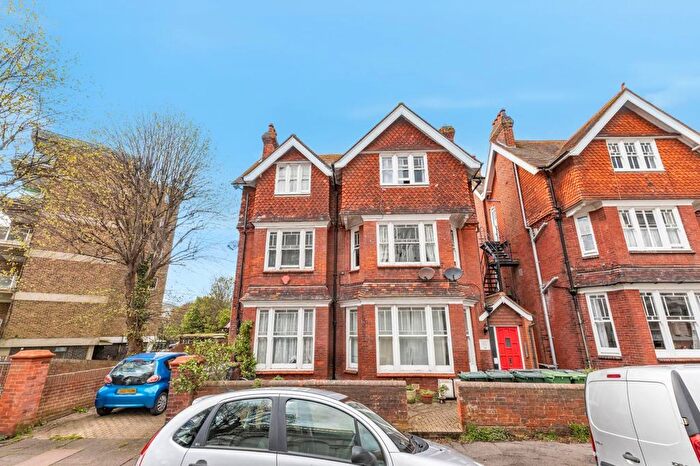 1 Bedroom Flat For Sale In Compton Street, Eastbourne, BN21