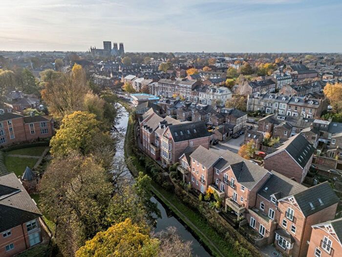 2 Bedroom Flat For Sale In Islands House, Dennison Street, York, YO31