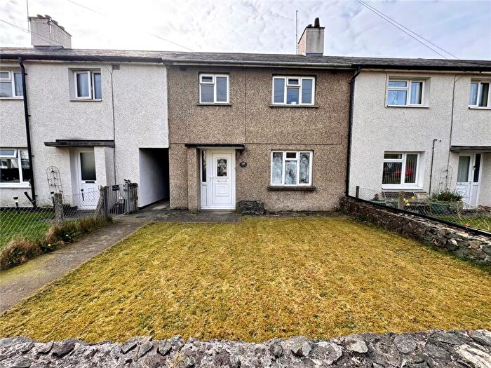 3 Bedroom Terraced House For Sale In Abererch Road, Pwllheli, Gwynedd, LL53