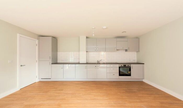 1 Bedroom Flat To Rent In Market Street Newbury, RG14